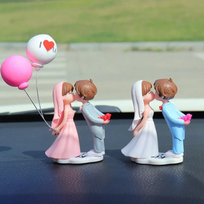 ONEMAXES Cartoon Couples Car Ornament Model Wedding